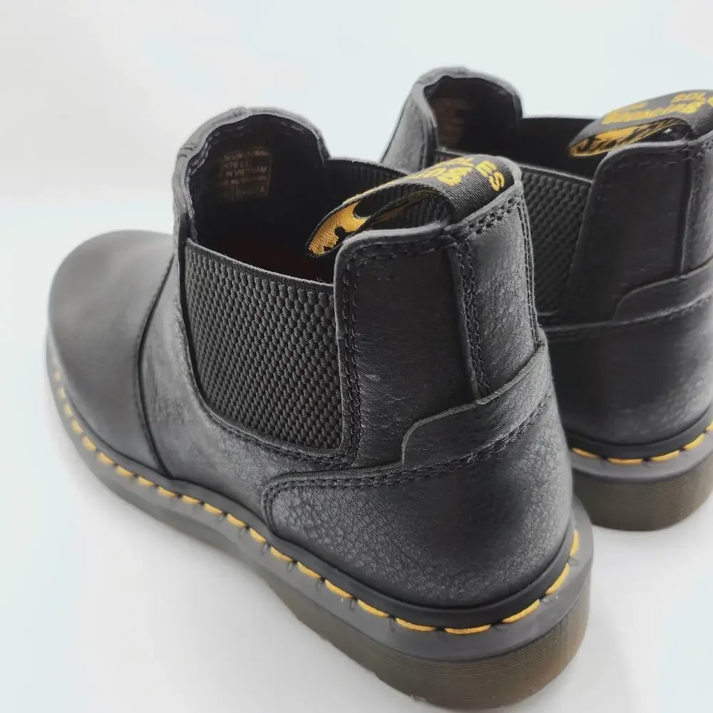 Mens Size 9 Dr. Martens Chelsea Boots 2976 Lo Oil Resistant Rogue Leather Black